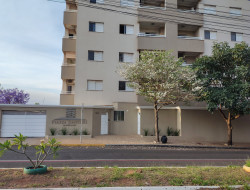 APARTAMENTO para venda-locação 89m² com 3 quartos em Dracena-SP