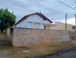 Casa para locação 100m² com 3 quartos em Dracena-SP