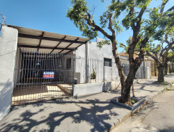 Casa para locação 110m² com 4 quartos em Dracena-SP