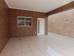 Casa para locação 120m² com 3 quartos em Dracena-SP