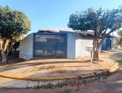 Casa para locação 120m² com 3 quartos em Dracena-SP