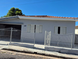 Casa para locação 120m² com 3 quartos em DRACENA-SP