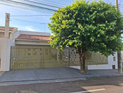 Casa para locação 160m² com 3 quartos em DRACENA-SP