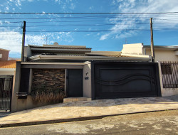 Casa para locação 174m² com 3 quartos em Dracena-SP