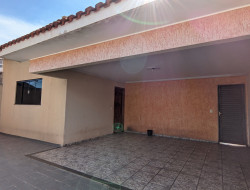 Casa para locação 180m² com 2 quartos em Dracena-SP