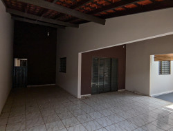 Casa para locação 200m² com 3 quartos em Dracena-SP