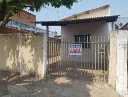 Casa para locação 60m² com 2 quartos em Dracena-SP