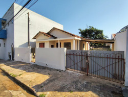 Casa para locação 80m² com 2 quartos em Dracena-SP