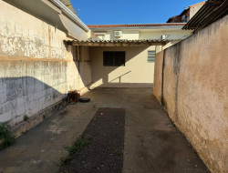 Casa para locação 80m² com 3 quartos em Dracena-SP