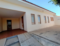 Casa para venda 100m² com 3 quartos em Dracena-SP