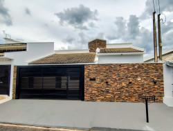 Casa para venda 122m² com 2 quartos em Dracena-SP