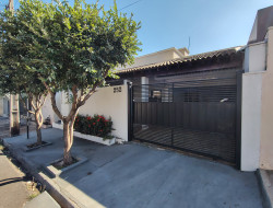Casa para venda 160m² com 2 quartos em Dracena-SP