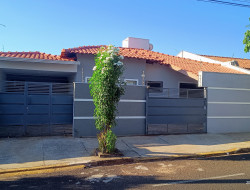 Casa para venda 172m² com 3 quartos em Dracena-SP