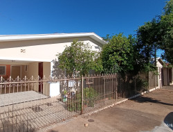 Casa para venda 200m² com 3 quartos em Dracena-SP