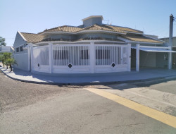 Casa para venda 202m² com 3 quartos em DRACENA-SP