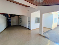Casa para venda 210m² com 3 quartos em DRACENA-SP