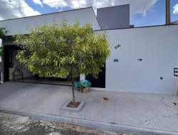 Casa para venda 215m² com 4 quartos em Dracena-SP