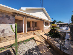 Casa para venda 220m² com 3 quartos em Dracena-SP