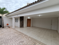 Casa para venda 220m² com 3 quartos em DRACENA-SP
