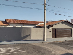 Casa para venda-locação 190m² com 3 quartos em Dracena-SP