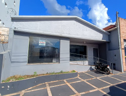 Comercial para locação 100m² com 4 quartos em Dracena/SP-SP