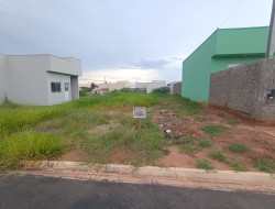 Lote para venda 200m² com 0 quarto em Dracena-SP