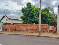 Lote para venda 237m² com 0 quarto em DRACENA-SP