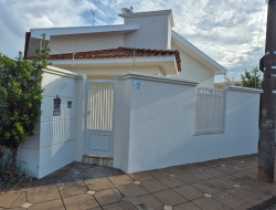 Residencial/Comercial para locação 200m² com 3 quartos em DRACENA-SP