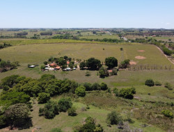 Rural para venda 128000m² com 6 quartos em IRAPURU-SP
